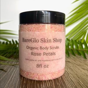 Rose petals body scrub